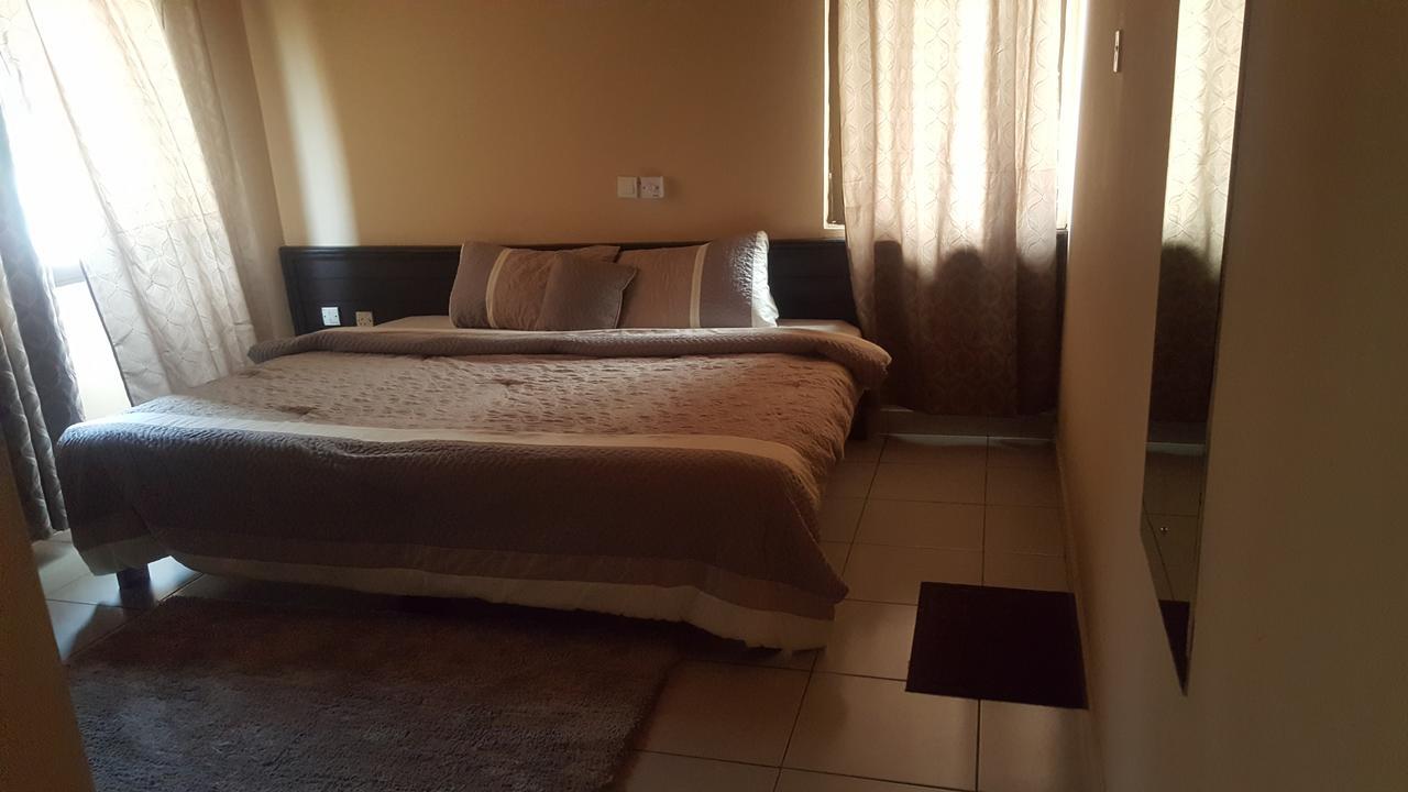 אקרה First Choice Hotel מראה חיצוני תמונה